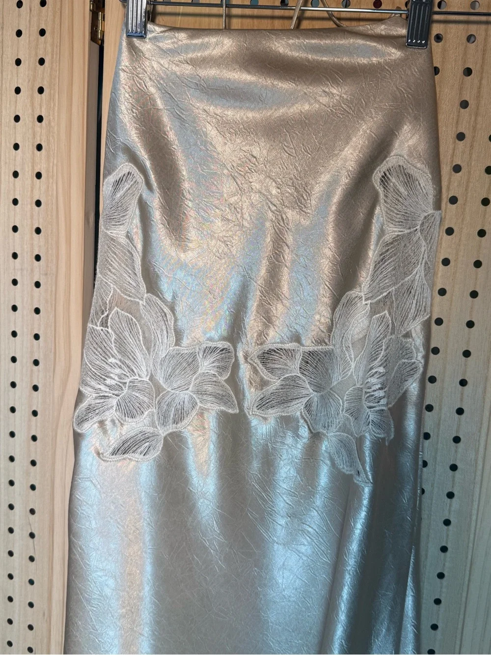 H&M Champagne Metallic Floral Appliqué Open Back Maxi Dress XS Y2K Formal - Picture 3 of 11